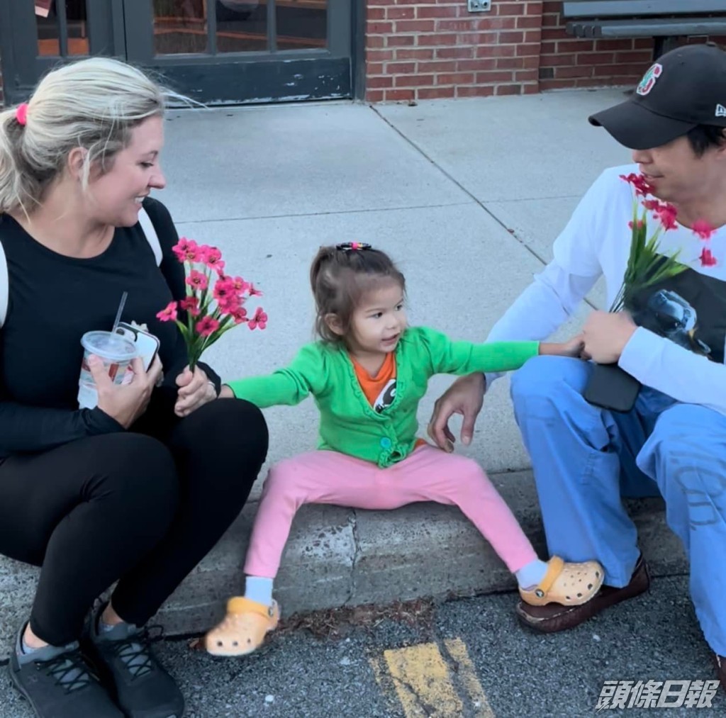 Manna姐兒子兩年幾前做咗爸爸，誕下混血囡囡。